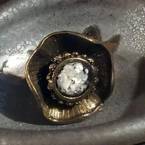 Antique Brass Mother of Pearl Black Resin Domed Cocktail Statement Ring #B1 - Picture 1 of 9